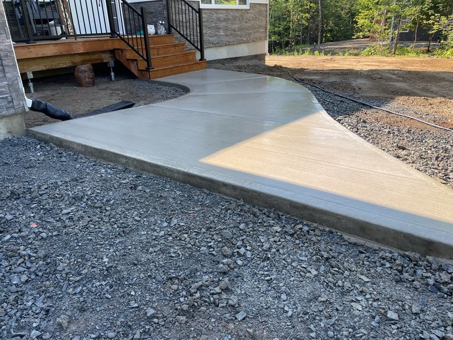 concrete repair contractor Fredericton