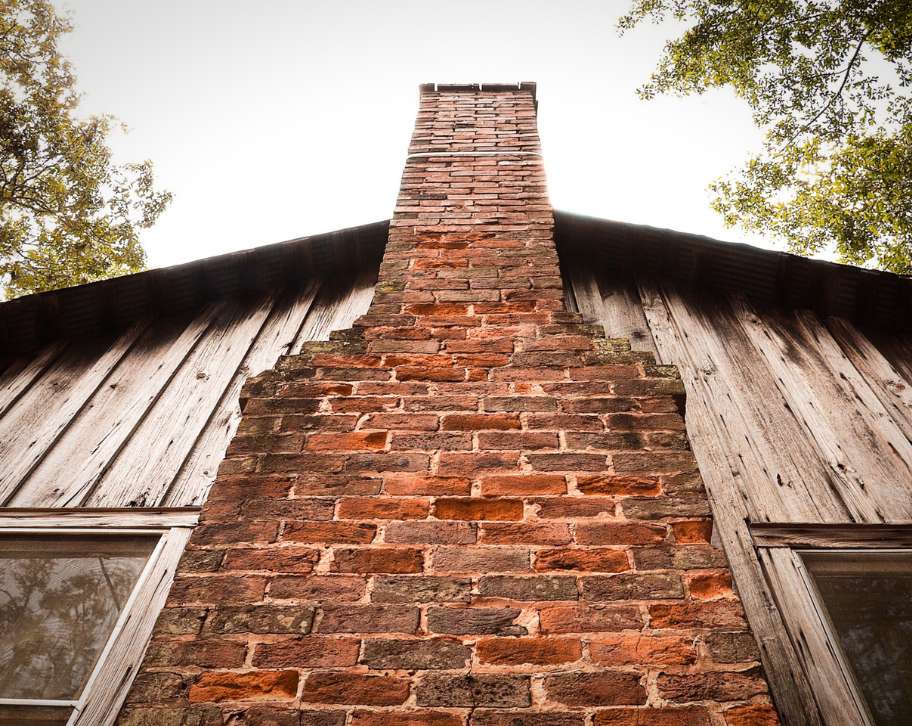 Guide to Restoring Old Chimneys