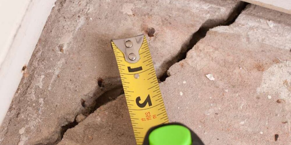 Concrete Crack Mapping: Professional Diagnosis Guide