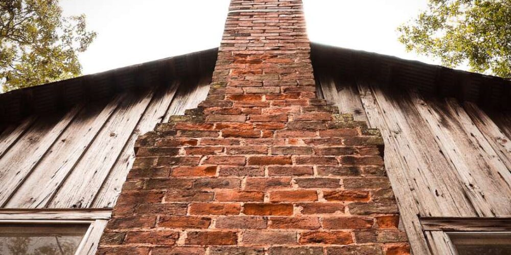 Guide to Restoring Old Chimneys